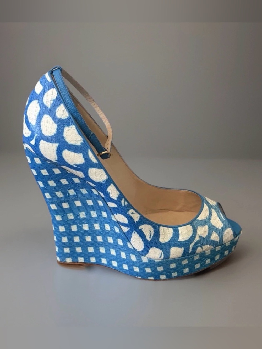 Oscar de la Renta Snakeskin Wedges